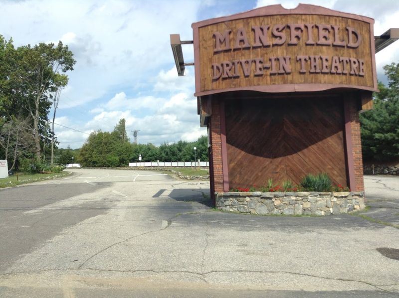 Where Movie Nights Meet Open-Air Fun