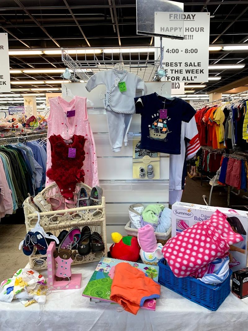 This Florida Thrift Store Proves You Don't Need A Big Budget To Dress Well - Decor Hint Building A Wardrobe Without The Retail Price Tag