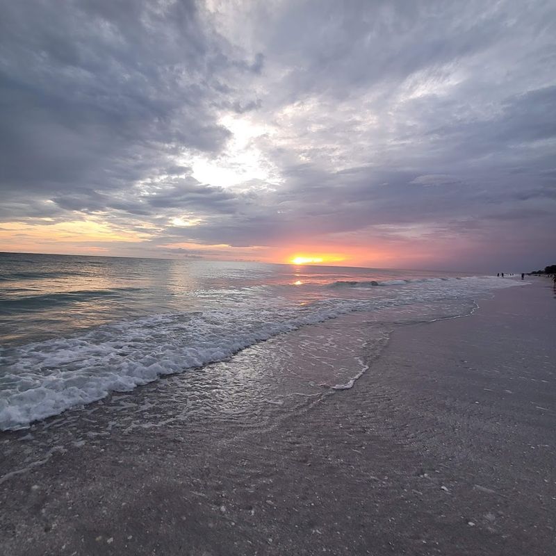Sunset Views That Make Every Camera Look Like A Professional