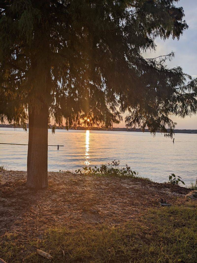 Stunning Sunsets Over Lake Blackshear That Are Hard To Beat