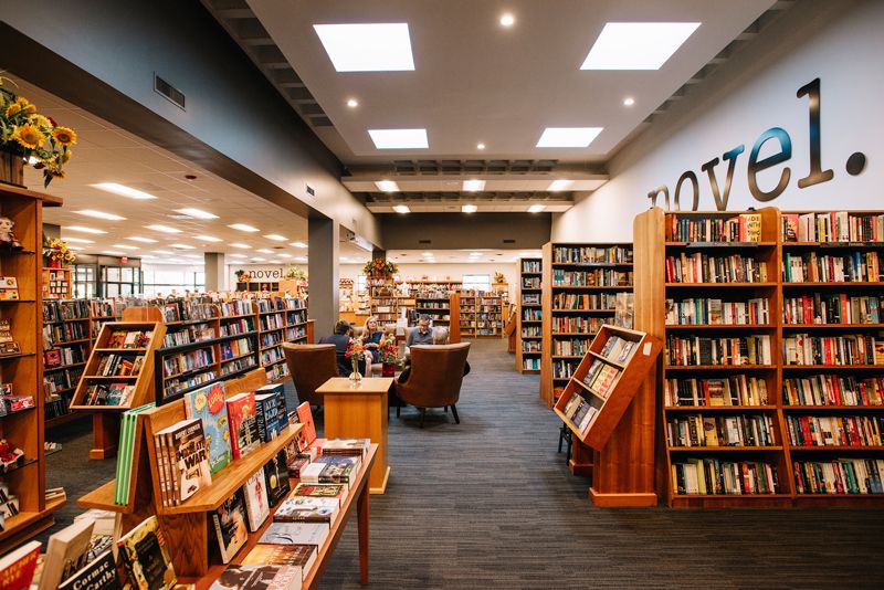 Tennessee's Most Irresistible Bookstores Are Made For Slow Browsing - Decor Hint Novel, Memphis