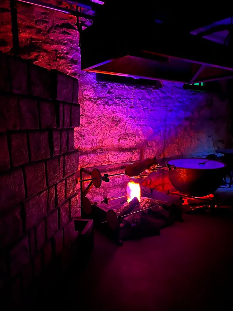 Ghost Tours That Deliver Chills