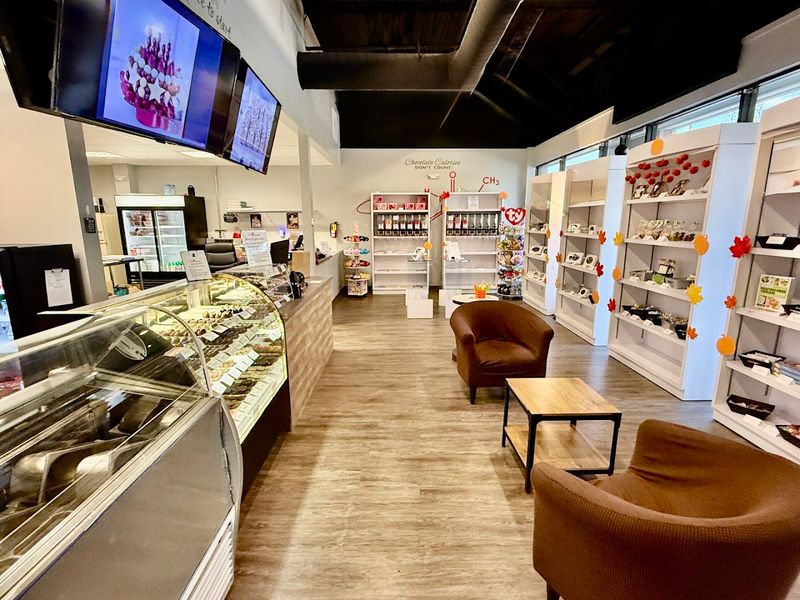 10 Amazing Georgia Factory Tours That Make For A Surprisingly Fun Day Trip - Decor Hint Chamberlain's Chocolate Factory