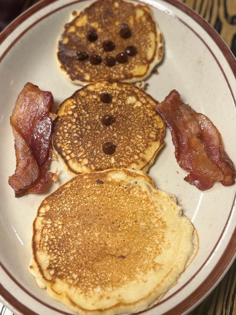 Your Pancakes Come With Small Planes Rolling Past