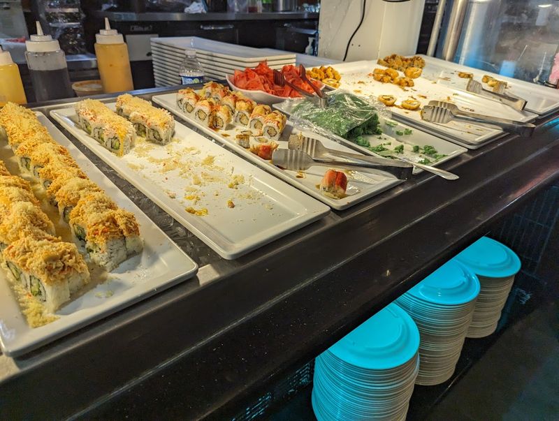 Fuji Japanese Buffet, Madison Heights