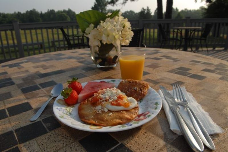 This Georgia Horse Farm Offers The Kind Of Adventure That Changes Your Perspective - Decor Hint Home-Cooked Meals That Exceed Every Expectation