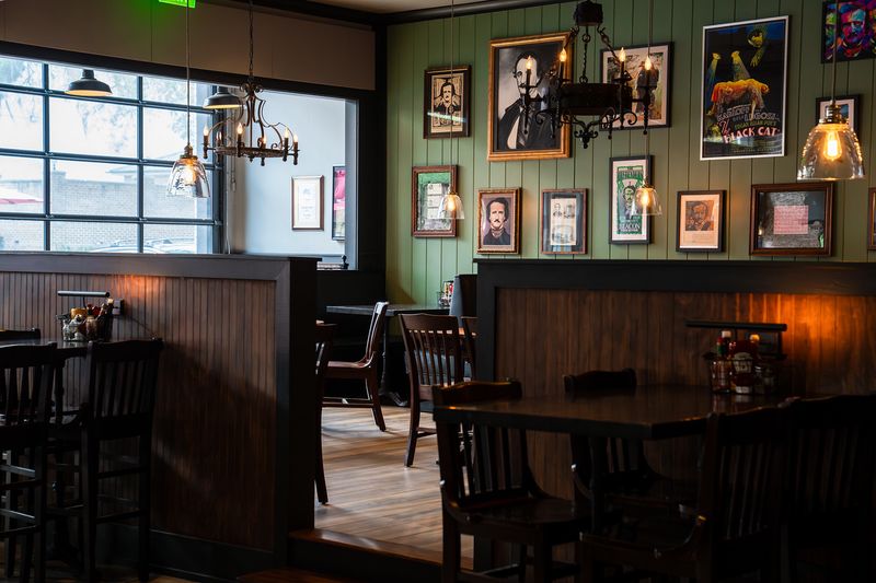 Poe's Tavern