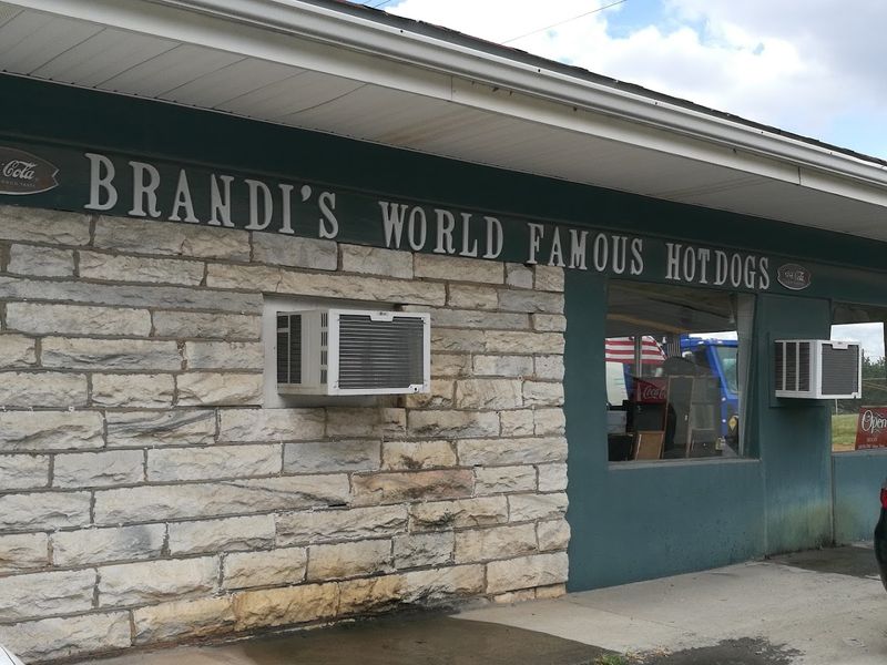 Brandi's World Famous Hot Dogs, Marietta
