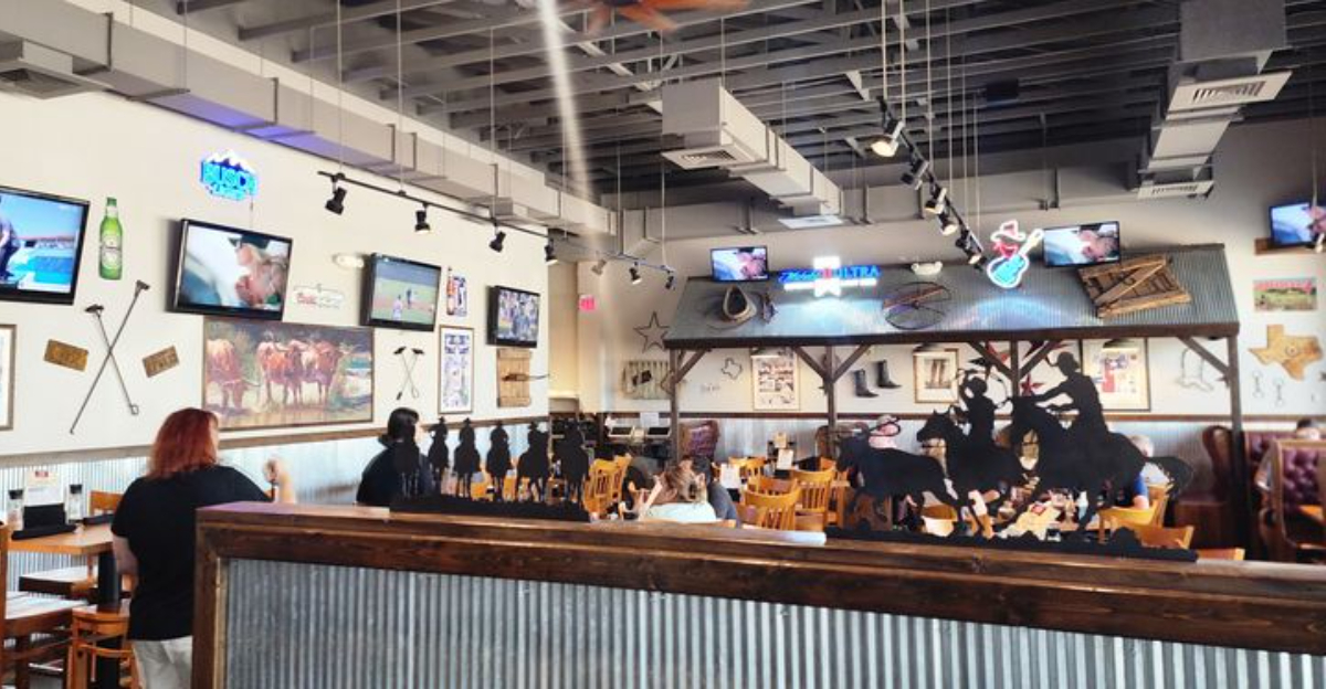 10 Nebraska Restaurants Where The Lunch Deal Steals The Entire Show - Decor Hint