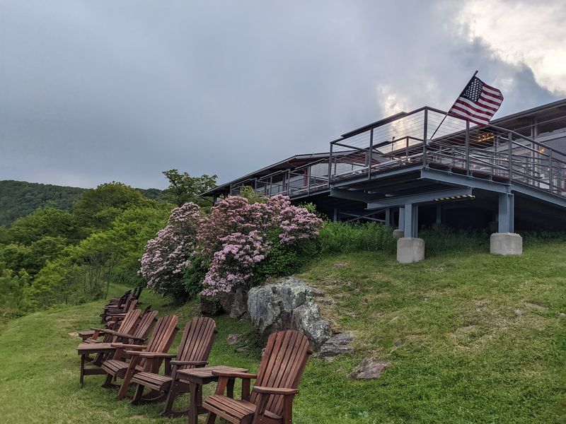 Pisgah Inn, Blue Ridge Parkway, Canton