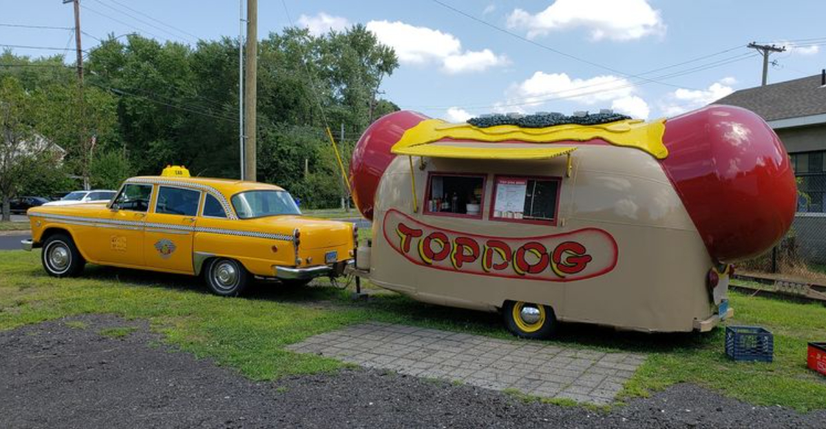 10 Secret Connecticut Hot Dog Spots Locals Swear Are Worth The Drive - Decor Hint