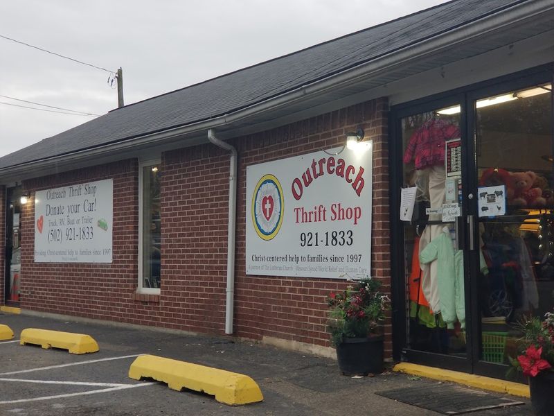 10 Small-Town Thrift Stores That Are Quietly Kentucky's Best-Kept Secrets - Decor Hint Outreach Thrift Shop