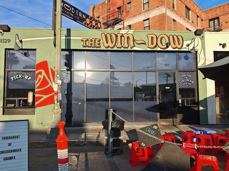 The Win-Dow, Los Angeles, Venice, Hollywood, Silver Lake, Long Beach