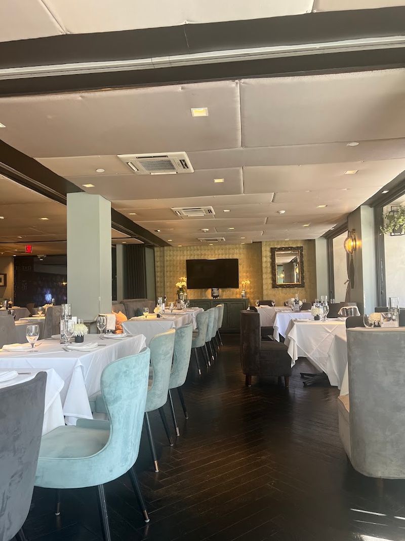 Crustacean, Beverly Hills, California