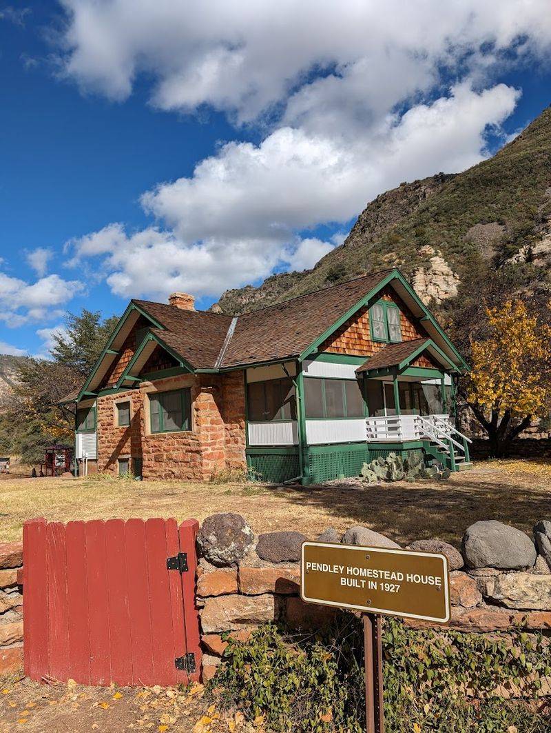 12 Arizona Summer Day Budget-Friendly Trips That Deliver Big Fun - Decor Hint Slide Rock State Park, Sedona
