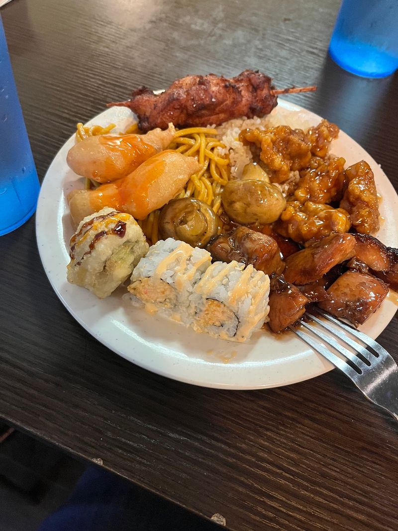 12 Budget-Friendly Kentucky Buffets Where You Can Feast Without Overspending - Decor Hint Hibachi Buffet, Louisville