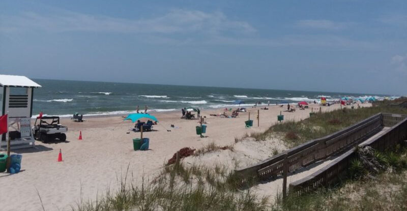 12 Free North Carolina Beaches Perfect For Families Who Cannot Get Enough Of The Coast