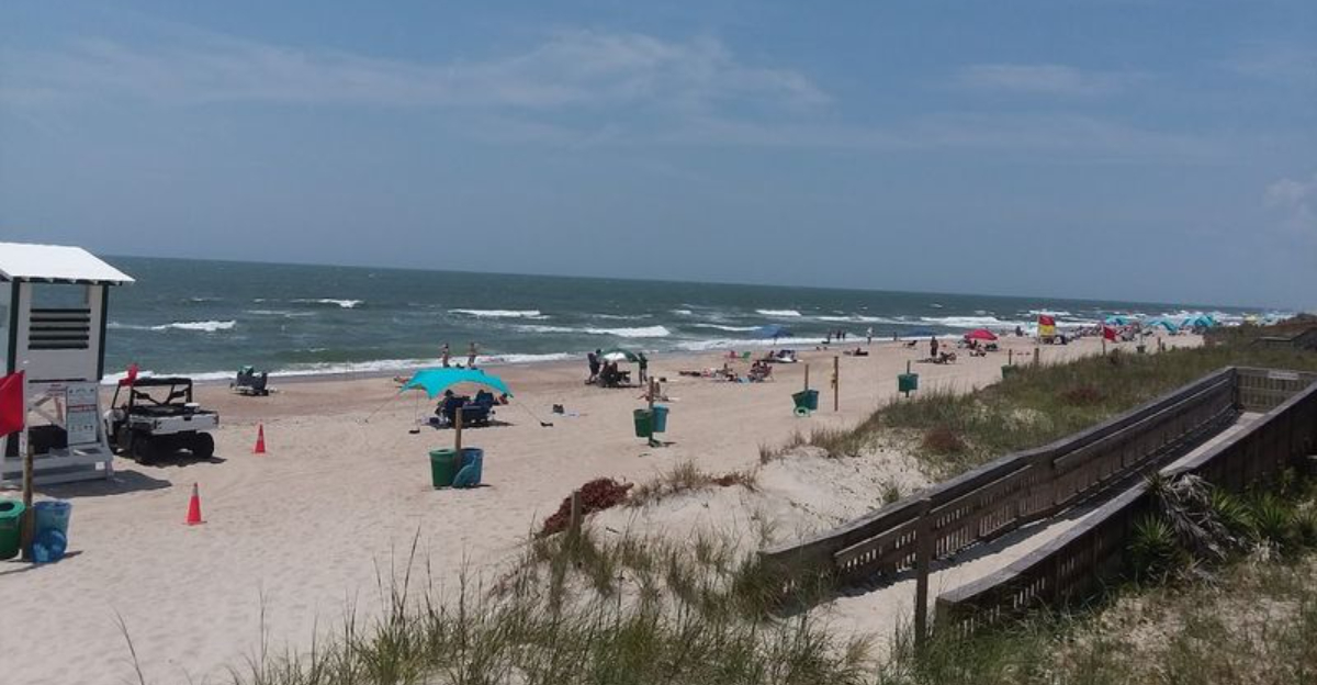 12 Free North Carolina Beaches Perfect For Families Who Cannot Get Enough Of The Coast 2 - Decor Hint