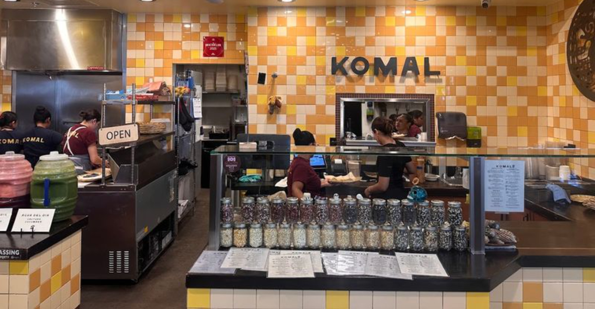 14 Mexican Spots Across Southern California That Are Nearly Impossible To Top - Decor Hint