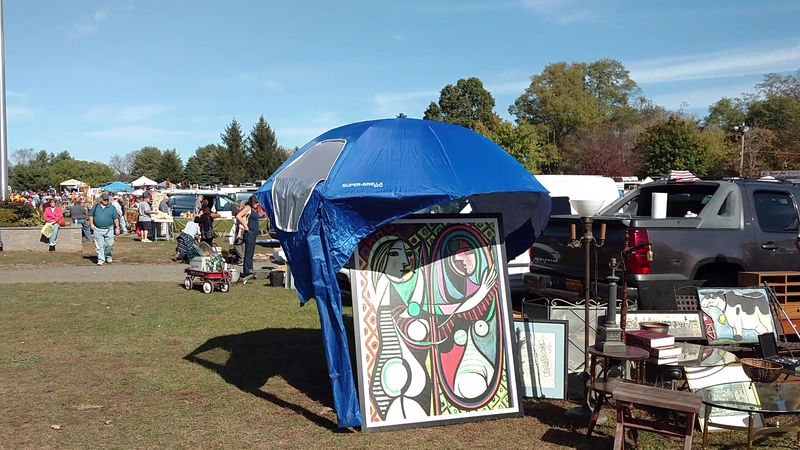8 Connecticut Weekend Markets Worth The Drive This July - Decor Hint Elephant's Trunk Country Flea Market, New Milford