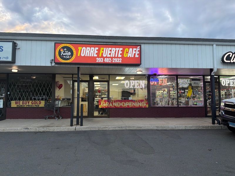 Torre Fuerte Café, Danbury 