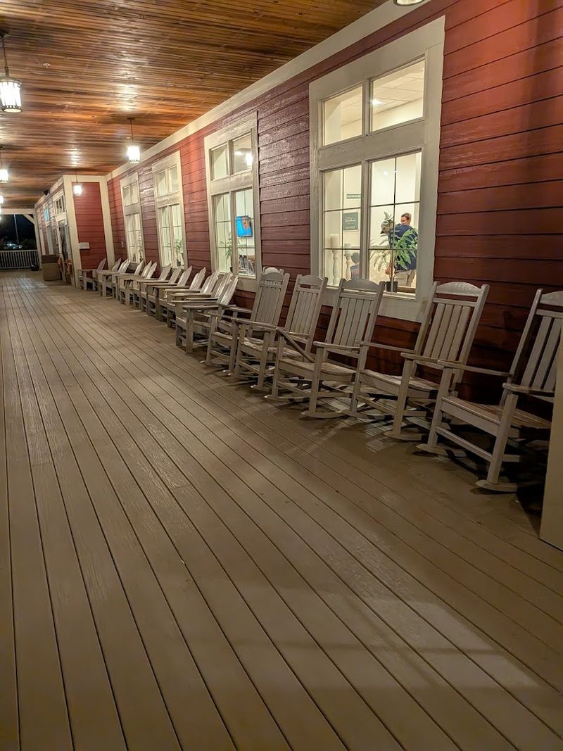 This Charming Indiana Restaurant Lets You Dine Beneath Towering Sycamore Trees - Decor Hint Music On The Porch Nights That Change The Whole Atmosphere