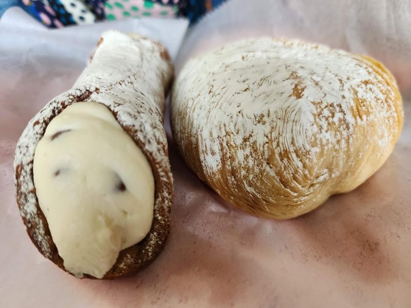 The Cannoli That Started A Neighborhood Obsession