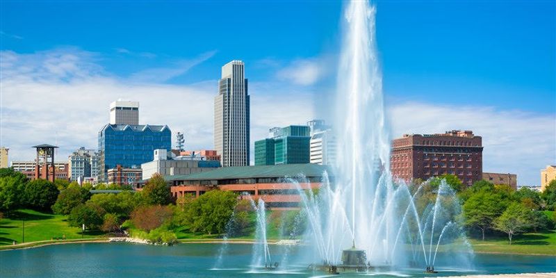 This Omaha, Nebraska Market Turns One Downtown Stroll Into An All-Day Adventure - Decor Hint Heartland Of America Park Opens Toward The River