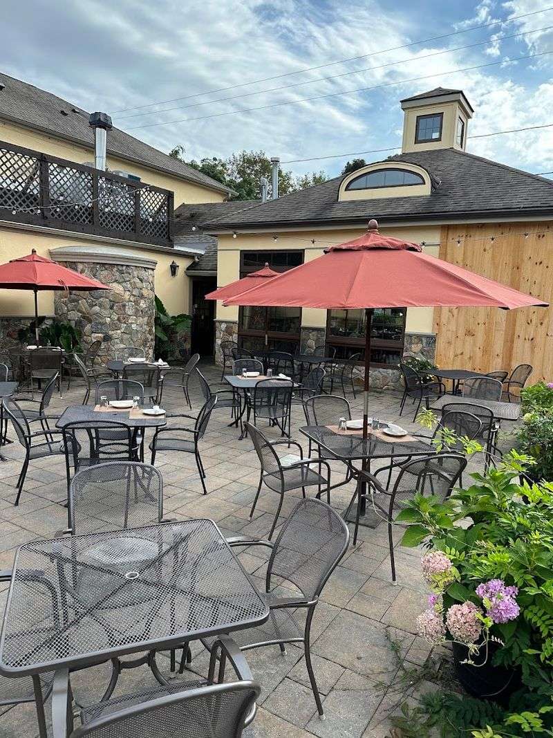 Patio Tables Add Fresh Air To The Restaurant Experience