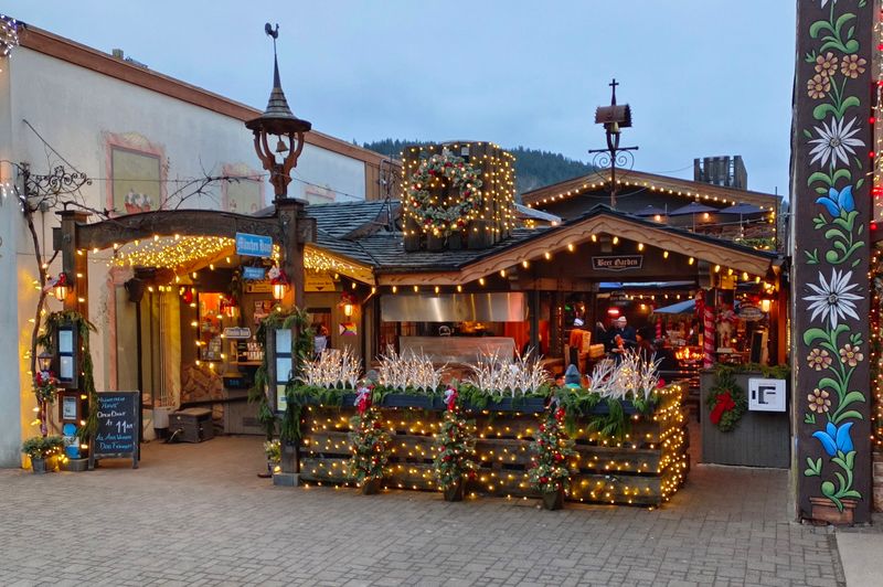 10 German Restaurants In Washington You Have To Visit At Least Twice - Decor Hint Munchen Haus, Leavenworth