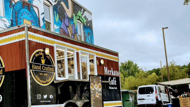 This North Carolina Food Truck Serves Ethiopian Food So Good, Fans Treat Its Location Like A Secret - Decor Hint Add Sambusas When A Snack Turns Into A Full Meal