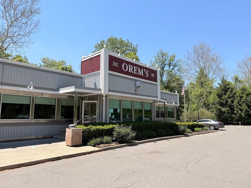 Orem's Diner, Wilton