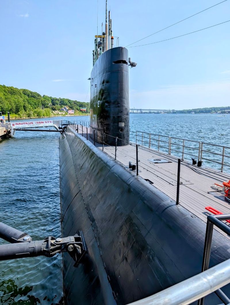 10 Connecticut Museums You Can Visit For Free Any Day Of The Week - Decor Hint Submarine Force Museum, Groton