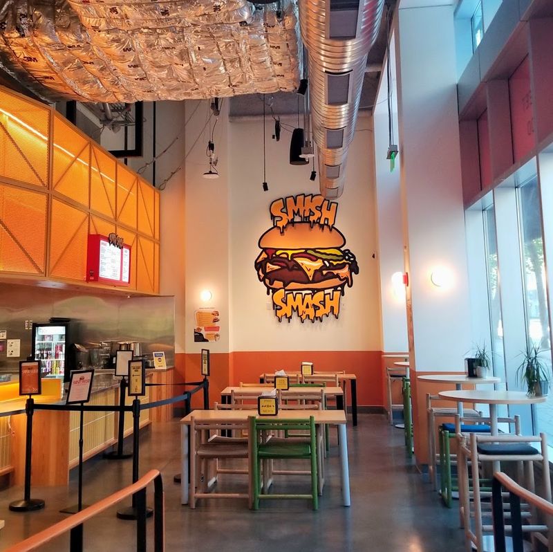 14 California Cheeseburgers So Good You'll Be Craving Them Long After The Last Bite - Decor Hint Smish Smash, San Francisco