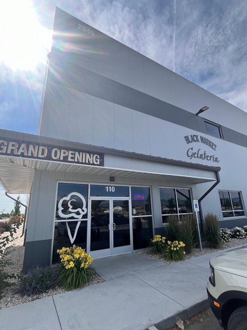 9 Italian Bakeries And Sweet Shops In Idaho Serving Cannoli And Other Old-World Favorites - Decor Hint Black Market Gelateria, Boise