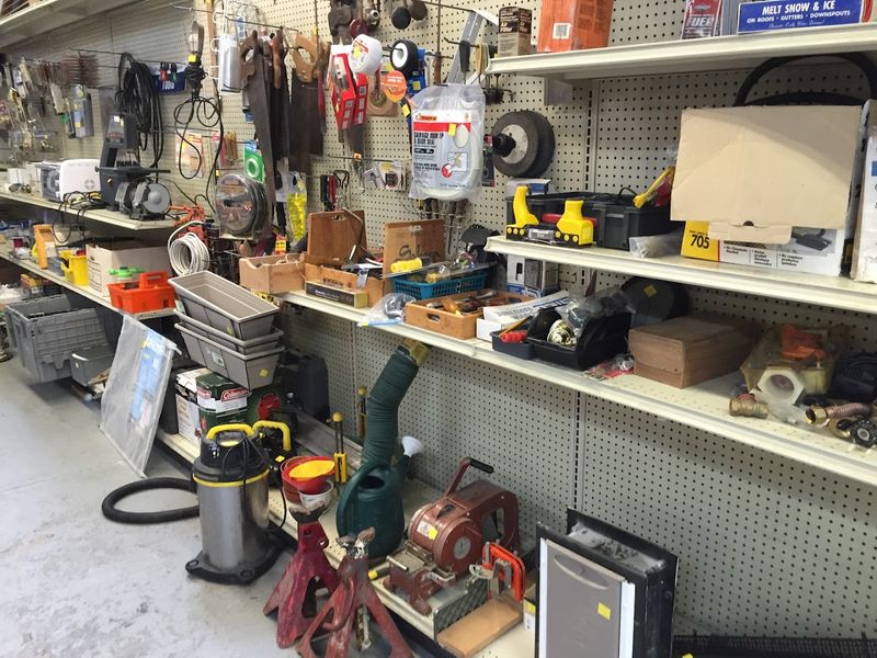 People Drive From Across Connecticut To Shop At This Massive Thrift Store - Decor Hint A Smart Stop For DIY Projects
