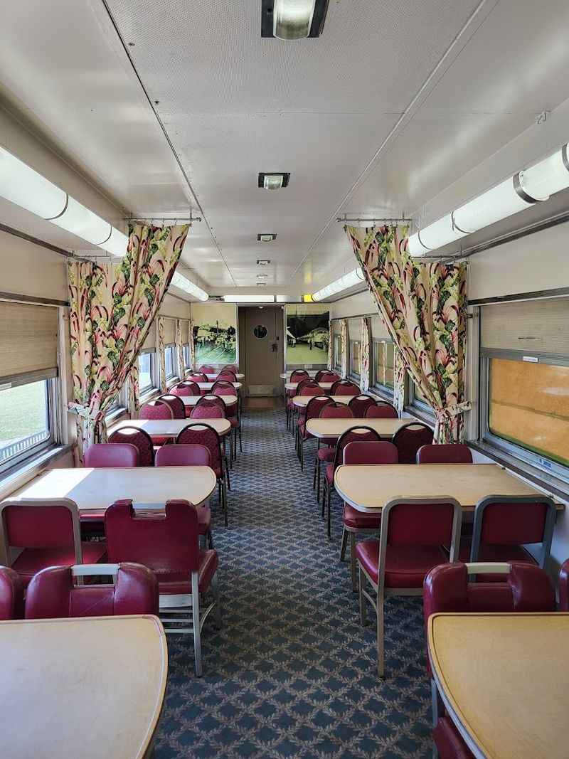 You'll Completely Adore These 9 Rail Adventures Waiting In Kentucky - Decor Hint Historic RailPark & Train Museum