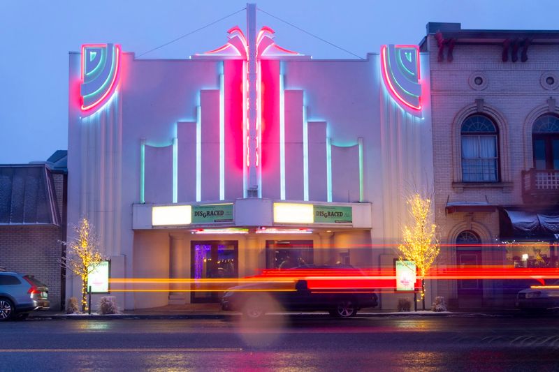Everyone Heads To Sun Valley, But This Small Idaho Mountain Town Feels More Relaxed - Decor Hint Wander Downtown Before Dinner Gets Complicated