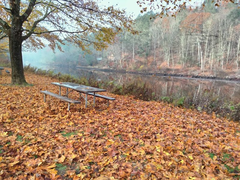 The Overlooked State Park In Connecticut You've Likely Never Heard Of - Decor Hint Peaceful Overlooks Make The Park Worth Finding