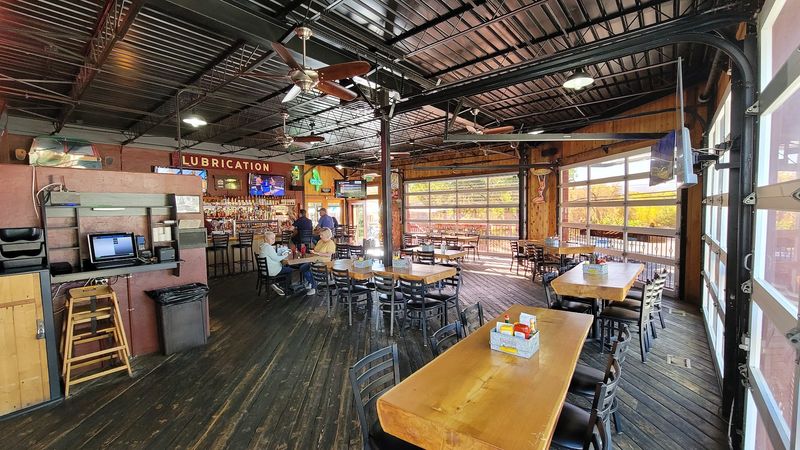 Platte River Bar & Grill, Louisville