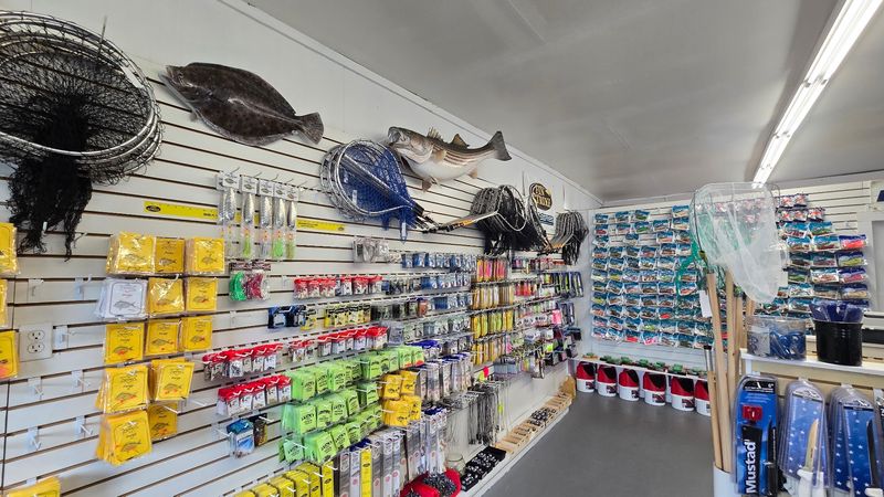 Branford Bait And Tackle, Branford