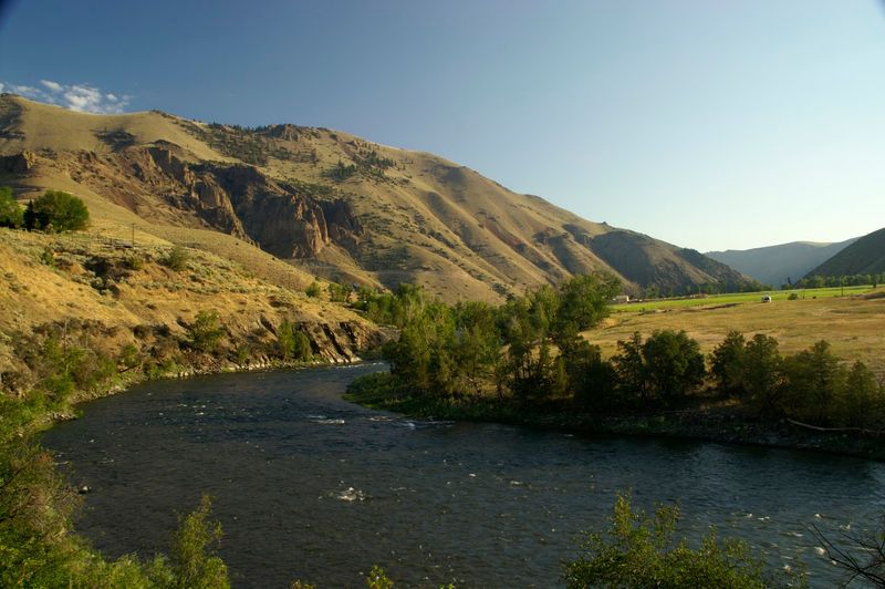 9 Idaho Small Towns Where Retirees Can Live Well Without Overspending - Decor Hint Salmon