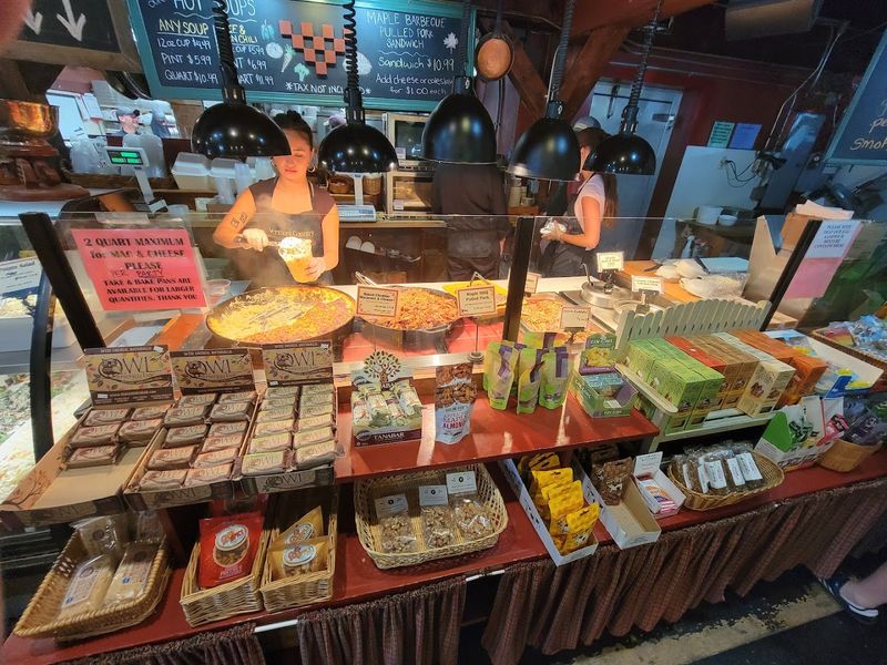 These 9 Vermont Restaurants Serve Unforgettable Food Behind Their Simple Looks - Decor Hint The Vermont Country Deli, Brattleboro
