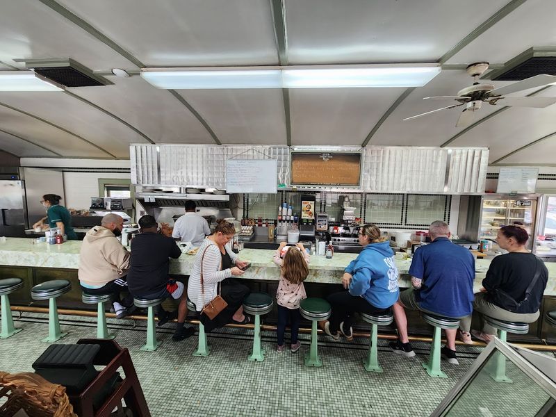 Quaker Diner, West Hartford