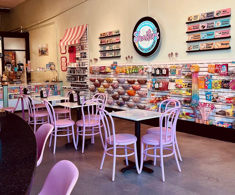 Shuster's Candy & Creamery, Macon