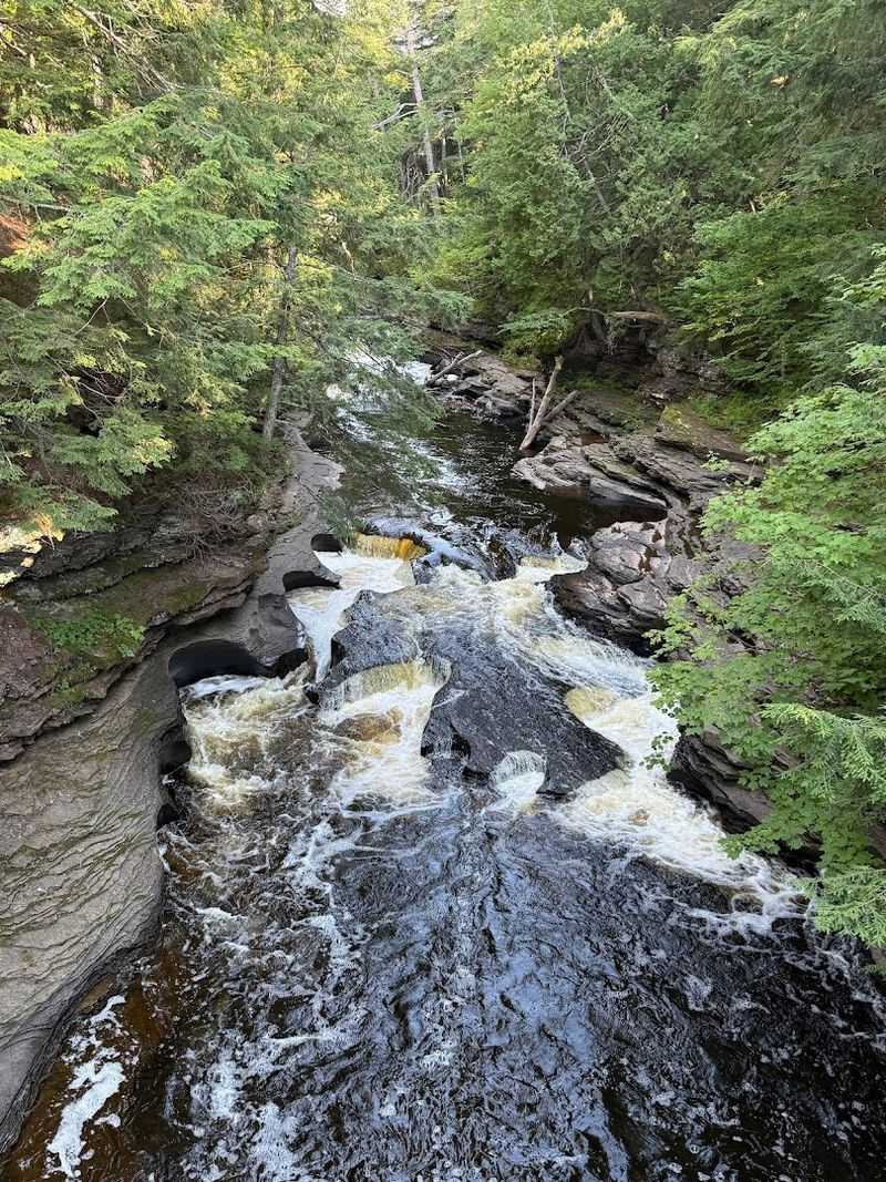 These 13 Waterfalls In Michigan Are So Dreamy And Perfect For A Scenic Adventure - Decor Hint Presque Isle River Falls, Porcupine Mountains, Near Wakefield