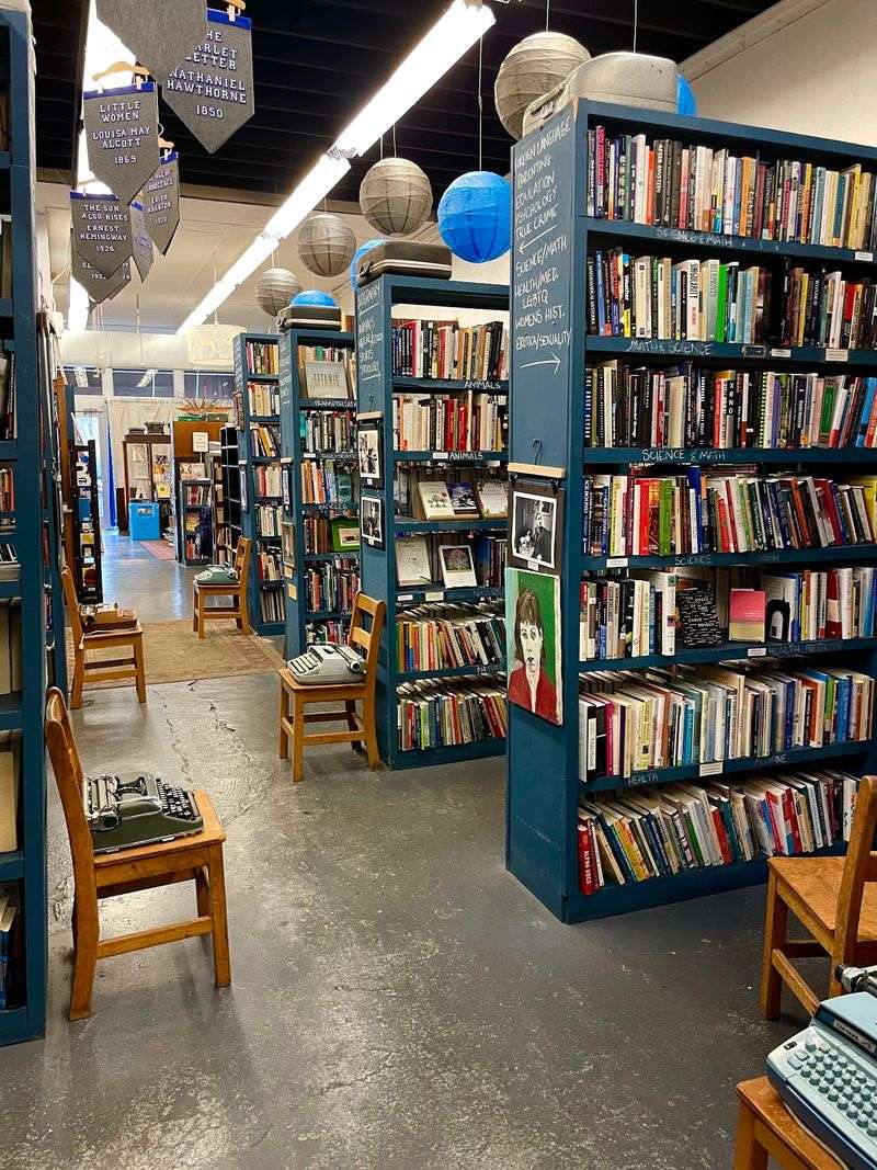 Burke's Book Store, Memphis