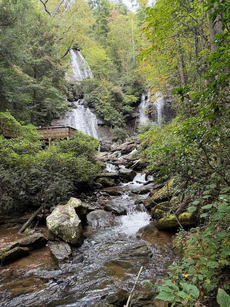 These 10 Natural Wonders In Georgia Are So Breathtaking, You'll Think They Can't Be Real - Decor Hint Anna Ruby Falls, Helen