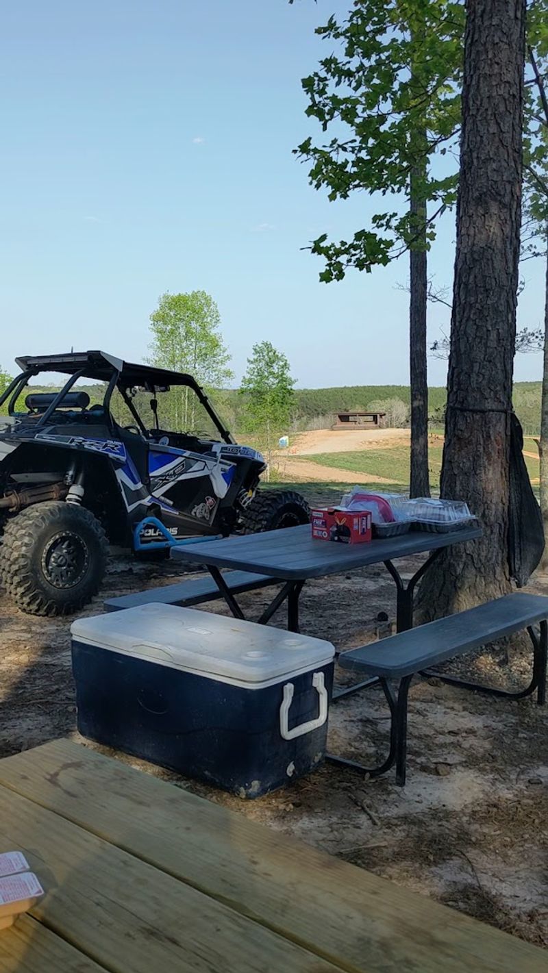 Full-Service Campground With 82 Sites And Complete Hookups