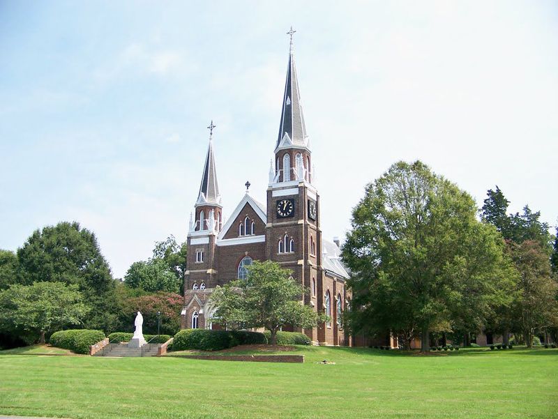 Let Belmont Abbey Turn A Quick Stop Into A Peaceful Detour